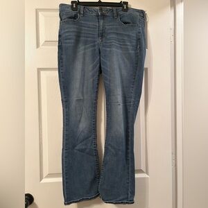 Sonoma Women’s bootcut jeans - size 14
